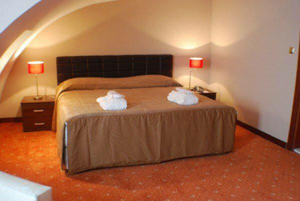 Dragos Resort Hotel Spa Restaurant Istanbul Bagian luar foto