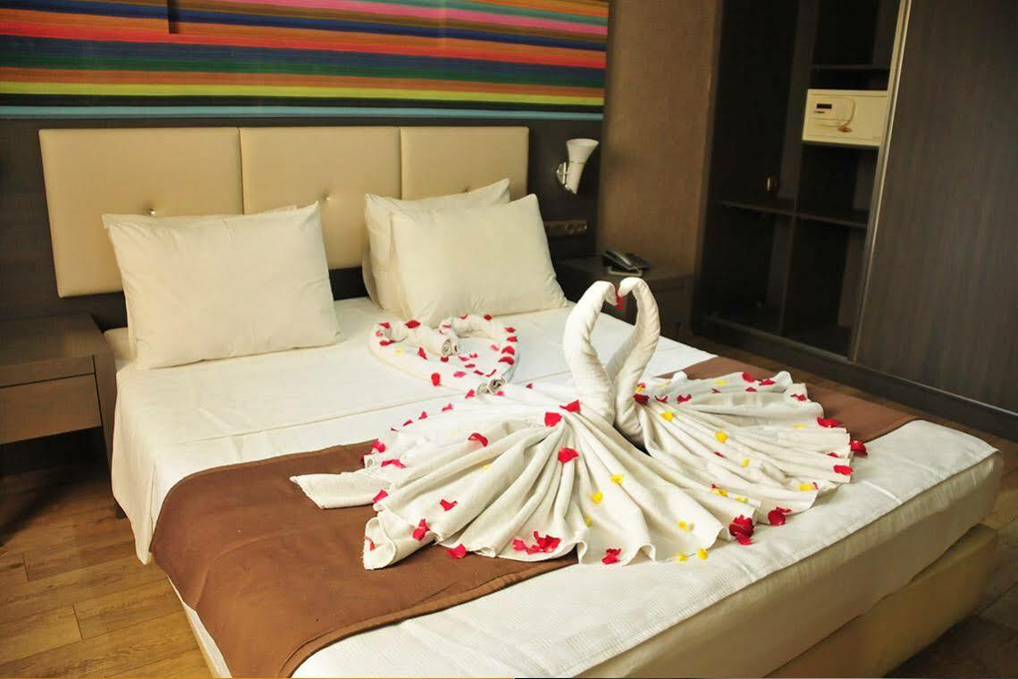 Dragos Resort Hotel Spa Restaurant Istanbul Bagian luar foto
